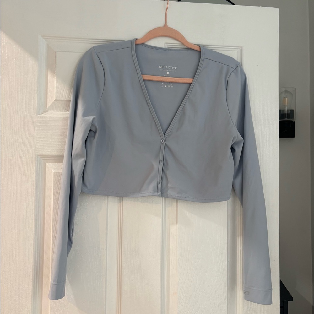 Set Active Women's Light blue Cropped V-Neck Button Cardigan